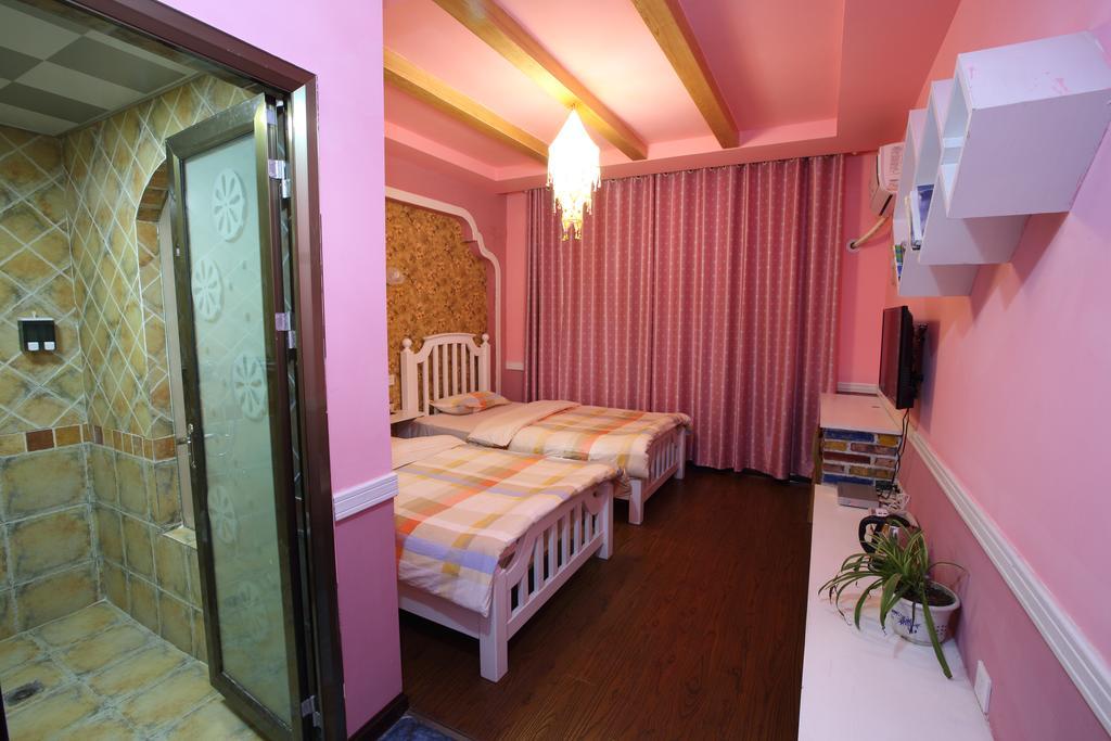 Zhangjiajie April Hostel Bilik gambar