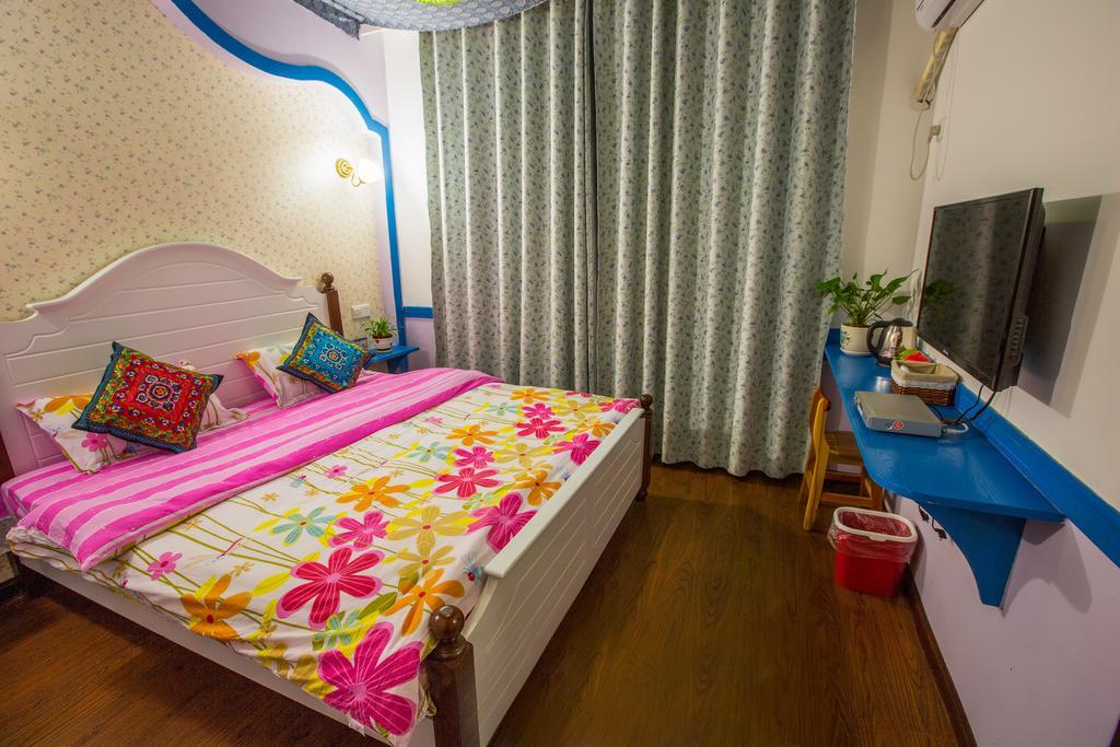 Zhangjiajie April Hostel Bilik gambar