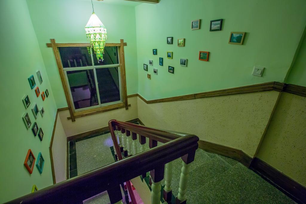 Zhangjiajie April Hostel Luaran gambar